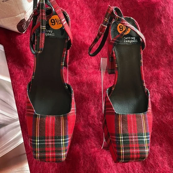 New Jeffrey Campbell Ovr-N-Out Squared Toe Pump Tartan Red Plaid Block Heel 9.5 - Picture 4 of 9